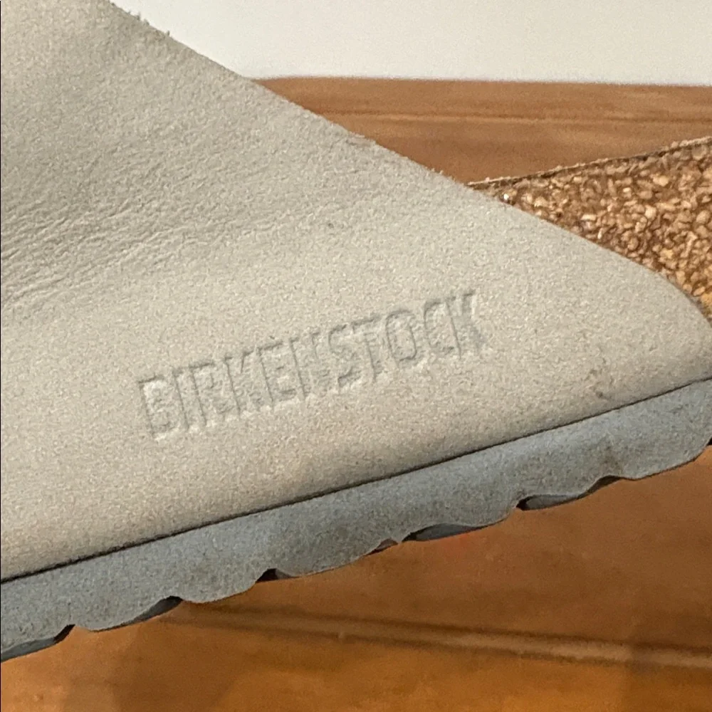 Birkenstock Tan  Sandals with Buckles Size 8 - Picture 11 of 16